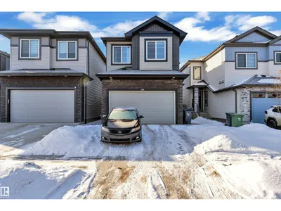 3615 42 AV photo 35