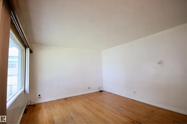 12936 115 ST NW photo 3