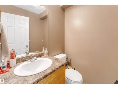 4510 164A Ave NW photo 34