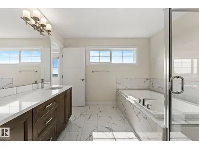 22373 92A AV NW photo 29