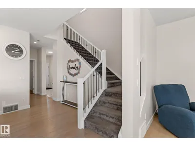 22373 92A AV NW photo 23