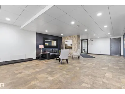 #1201 8220 JASPER AV NW photo 32