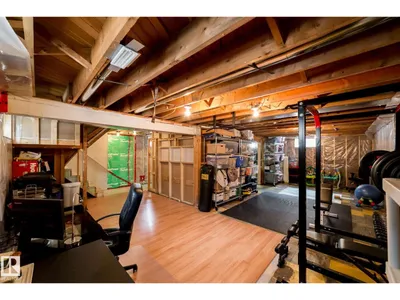 12228 134 ST NW photo 28