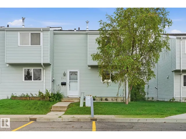 248 DICKINSFIELD CT NW, Edmonton