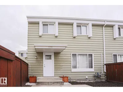 238 PRIMROSE GARDENS GD NW photo 29
