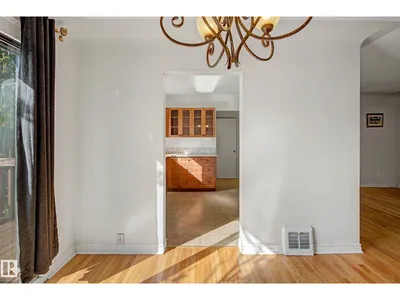 10830 138 ST NW photo 10