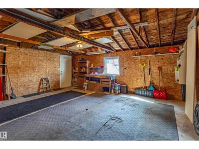 13004 114 ST NW photo 30