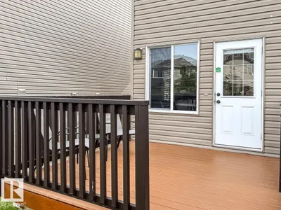11612 17 AV SW photo 56