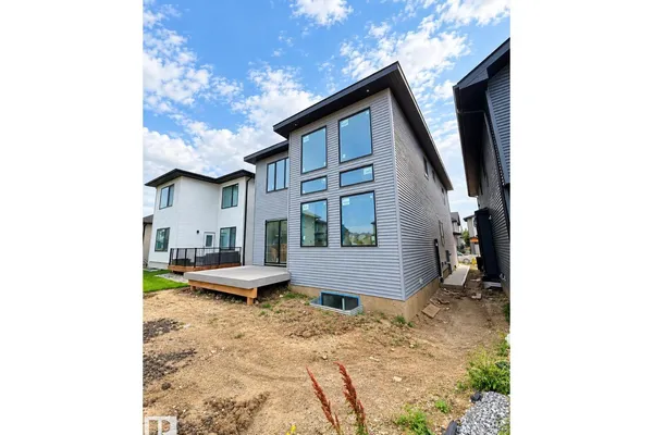 288 165 AV NE photo 3