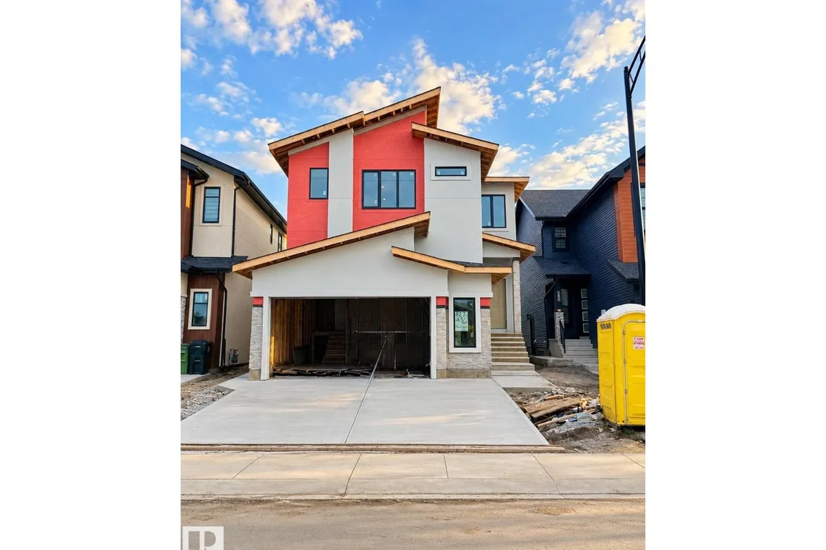 287 165 AV NE exterior