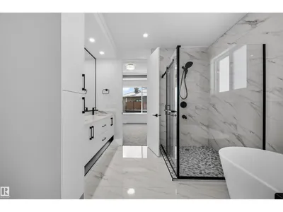 287 165 AV NE photo 46