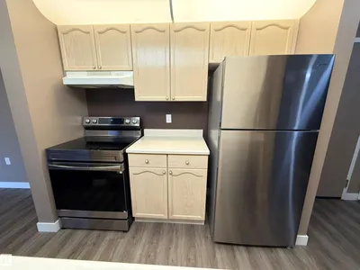 #103 9620 174 ST NW photo 8