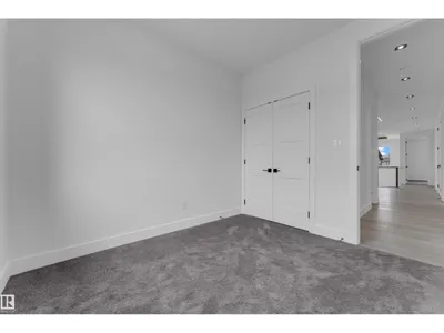 202 Linden LO photo 25