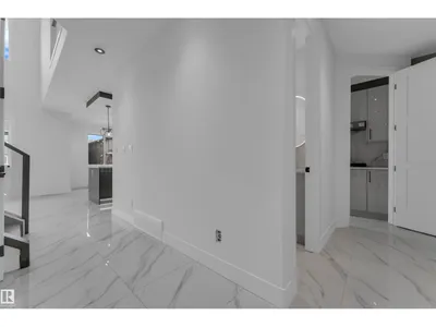 202 Linden LO photo 9