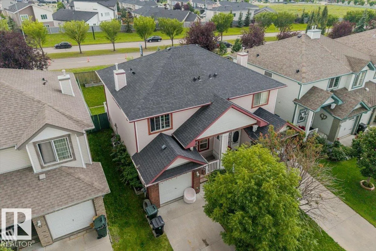 67 VENTURA ST exterior