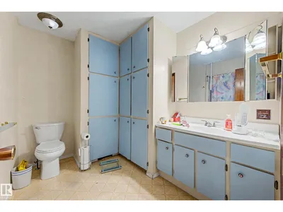 23 MONTCALM CR photo 37