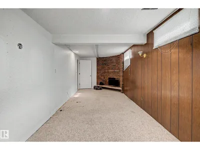 23 MONTCALM CR photo 44