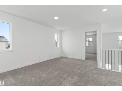 2209 194A ST NW photo 28