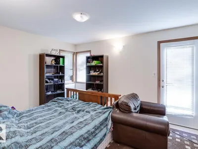 14002 106 AV NW photo 28