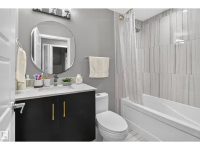1241 MCCONACHIE BV NW photo 25