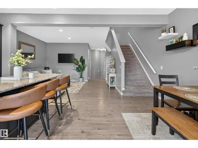 1241 MCCONACHIE BV NW photo 4