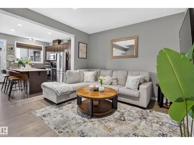 1241 MCCONACHIE BV NW photo 5