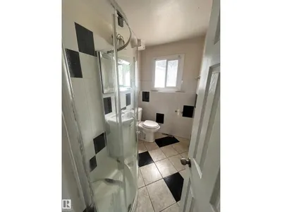 8817 163 ST NW photo 14