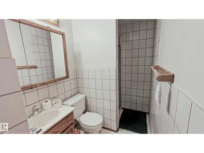 3031 79 ST NW NW photo 31