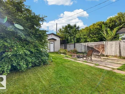 12768 118 ST NW photo 28