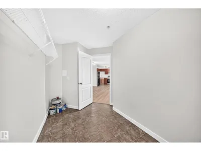 #1303 330 CLAREVIEW STATION DR NW photo 36