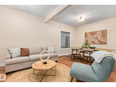 10143 123 ST NW photo 12