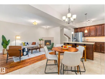 10143 123 ST NW photo 23