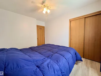 3834 110 AV NW photo 19