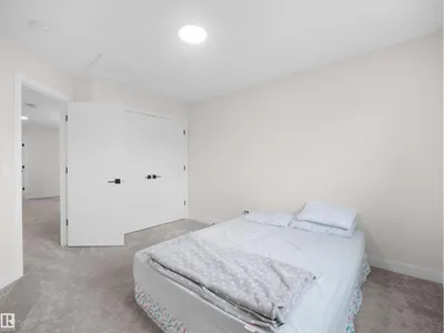 3724 214 ST NW photo 31