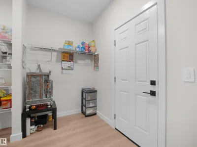 3724 214 ST NW photo 6
