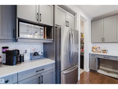 15820 15 AV SW photo 7