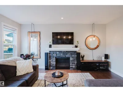 15820 15 AV SW photo 16