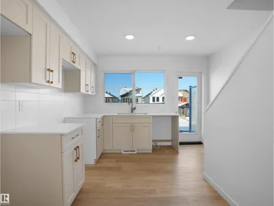 2034 MARQUIS WY NE photo 6