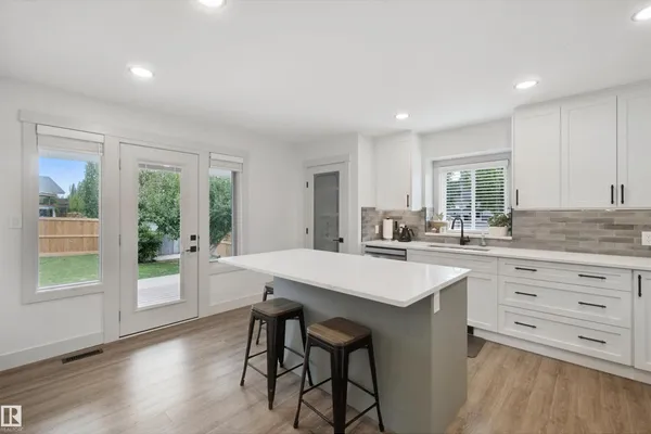 46 GUENETTE CR photo 2