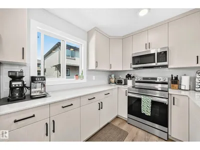 #95 1530 TAMARACK BV NW photo 8