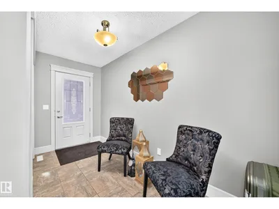 12035 168 AV NW photo 6