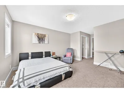 12035 168 AV NW photo 33