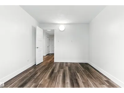#1203 9737 112 ST NW photo 17