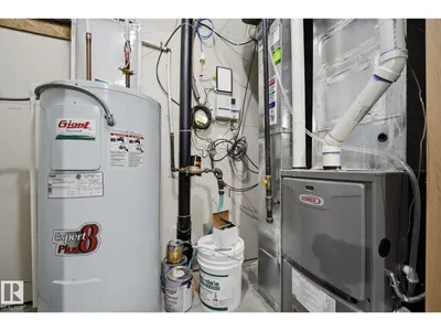 #23 655 WATT BV SW photo 30