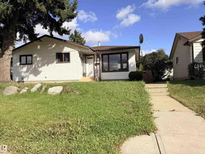 13219 107 ST NW photo 5