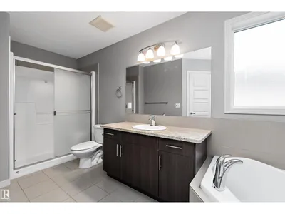 740 173 ST SW photo 37