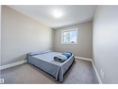 818 35A AVE NW photo 32