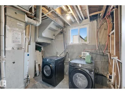 11914 124 ST NW photo 32