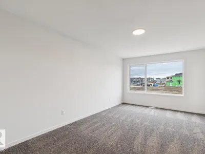 419 31 ST SW photo 19