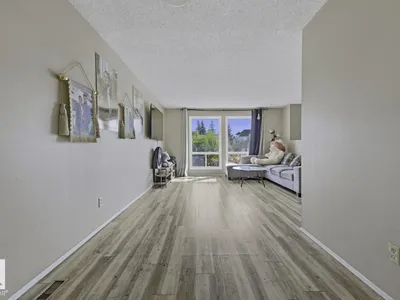 3216 138 AV NW photo 22